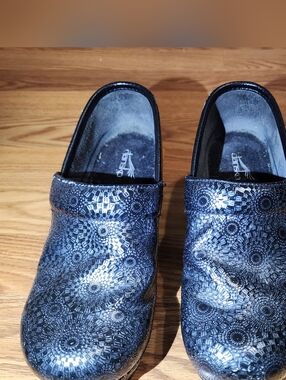 Dansko Professional Clogs Women EU 38 Black  Leather  Paisley